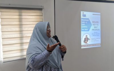 Training session conducted by Miss Nur Arifah Binti Mohmad Hamim on the topic of “Resume: Key to Self-Promote.”